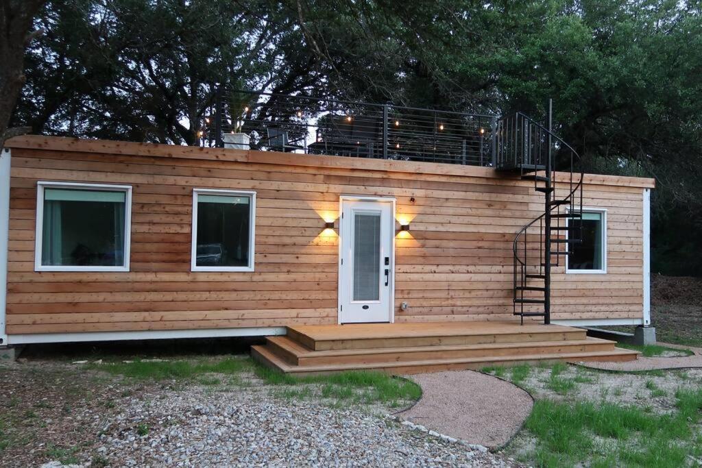 The Lonely Bull Luxury Container Home On 5 Acres Weatherford Extérieur photo